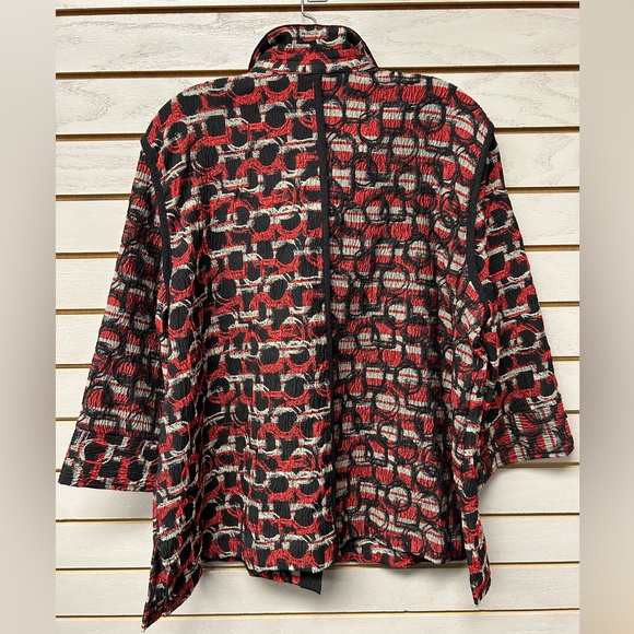 Ali Miles Red and Black Textured Jacket - Picture 6 of 6